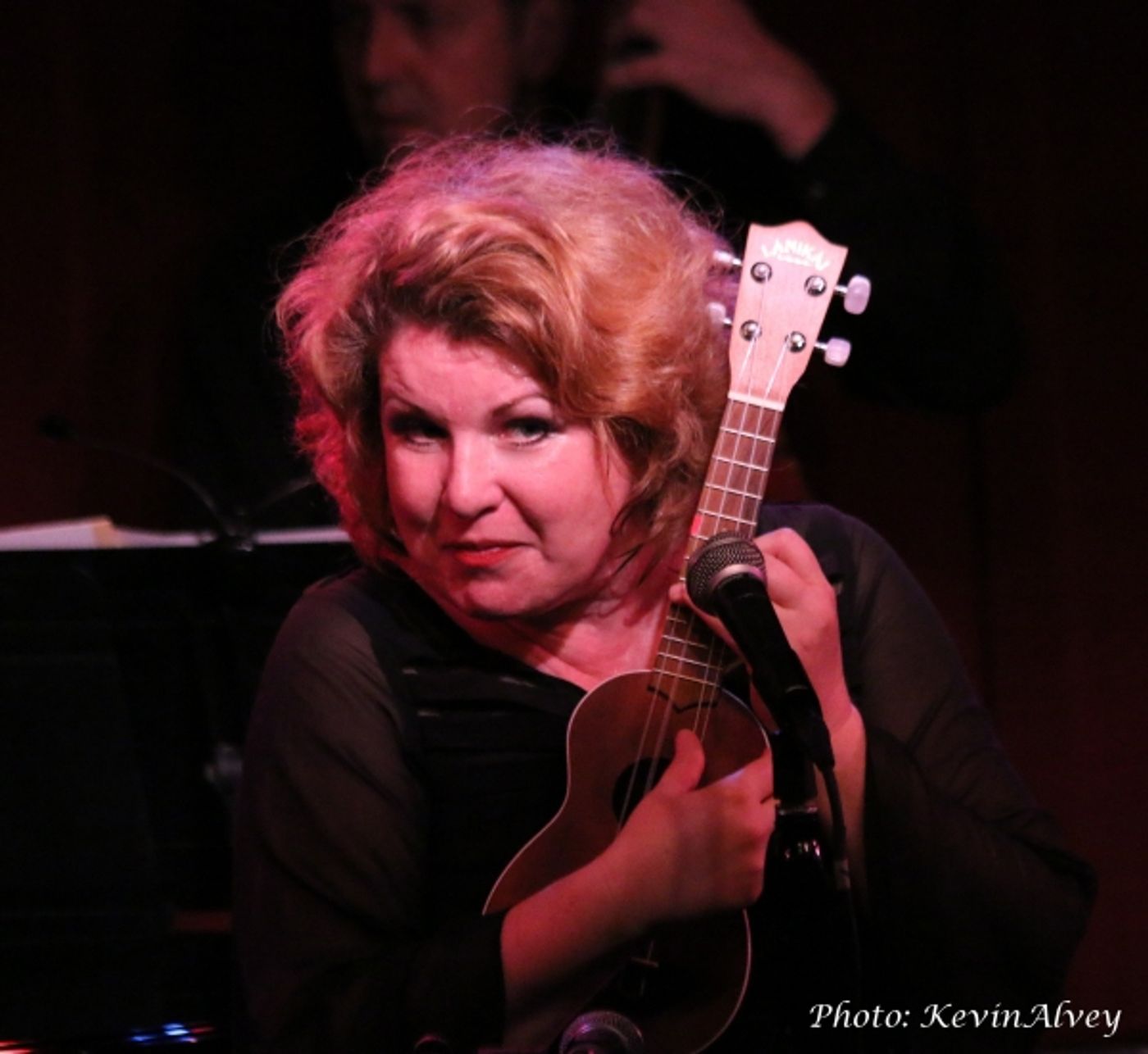 Photo Flash: Klea Blackhurst Tributes Ethel Merman in EVERYTHING THE TRAFFIC WILL ALLOW at Birdland  Image