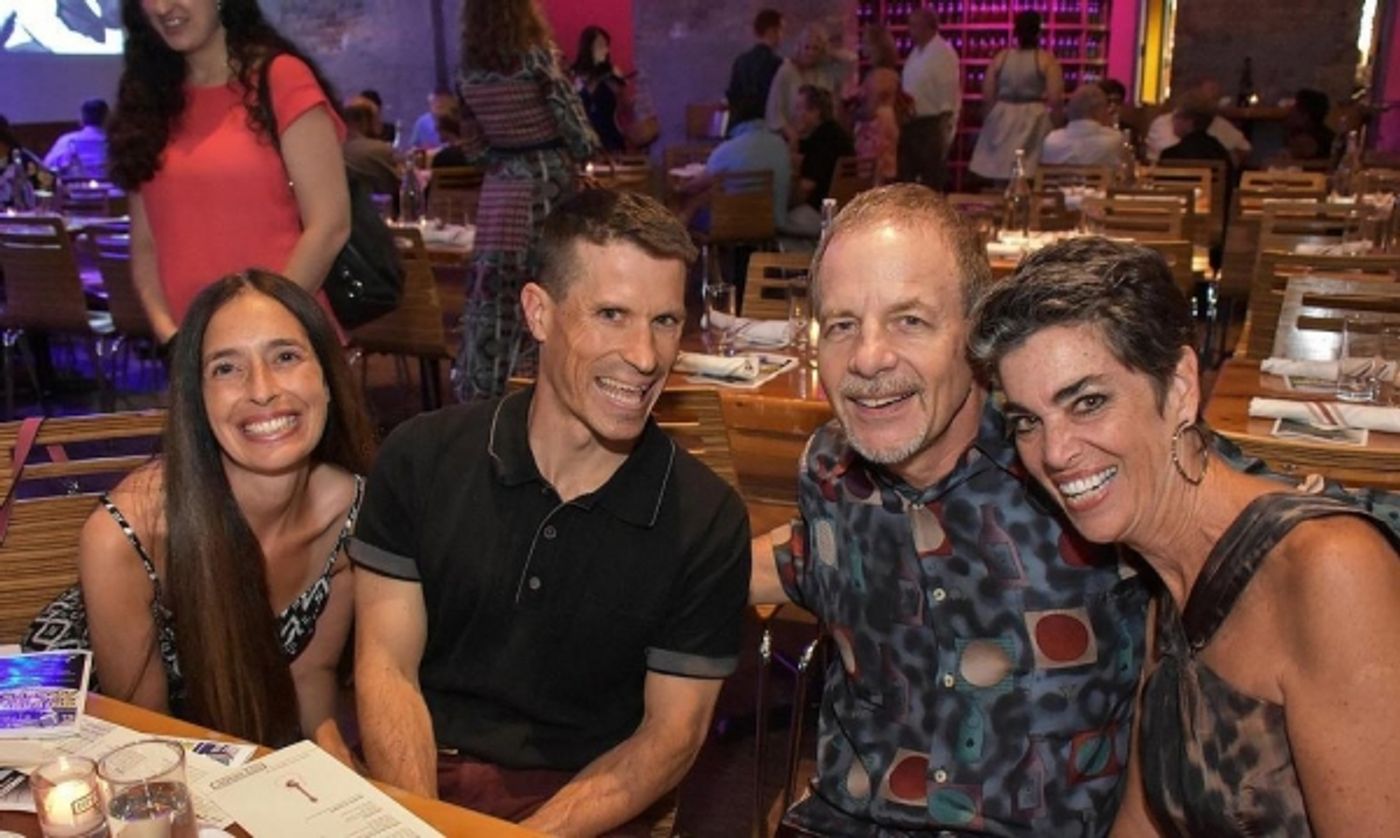 Photo Flash: CHICAGO SINGS THE BEST OF MOTOWN Raises Record Funds for Porchlight Music Theatre  Image