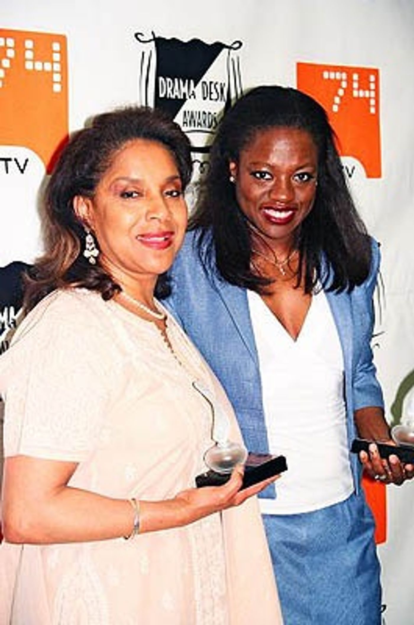 UPDATED BWW Flashback: Take a Look Back at Oscar-Winner Viola Davis' Tony-Winning Stage Career  Image