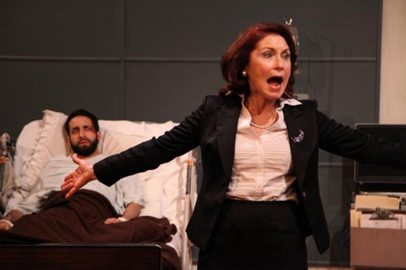 Photo Flash: First Look at AstonRep's THE LYONS, Beginning Tonight at The Raven Theatre  Image