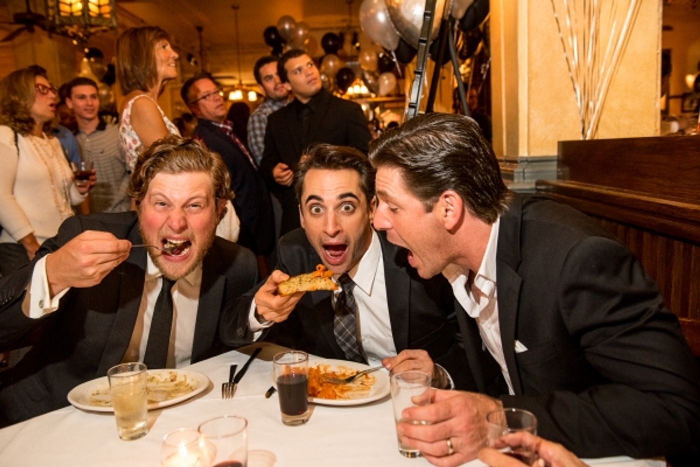 Photo Flash: Actors from Broadway's JERSEY BOYS Performs at Carmine's 25th Anniversary Celebration  Image