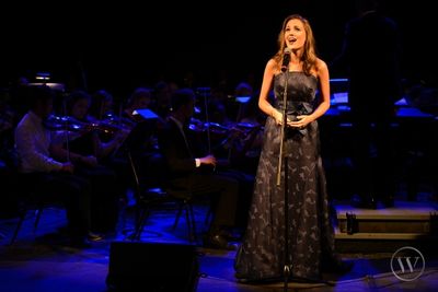 Laura Osnes Photo