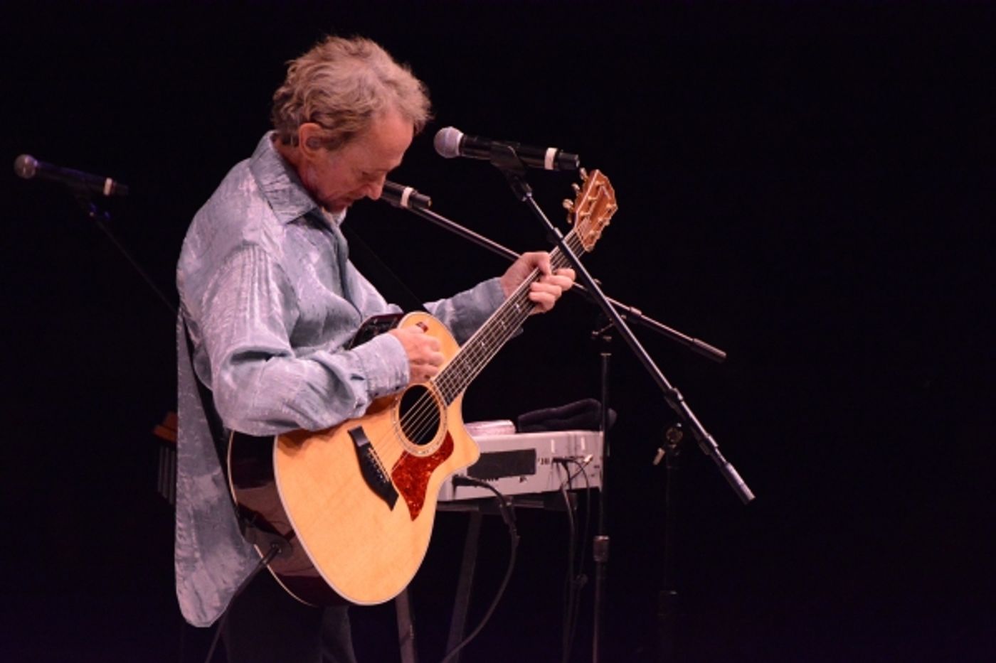 Photo Coverage: Micky Dolenz and Peter Tork of The Monkees Play NYCB Theatre at Westbury  Image