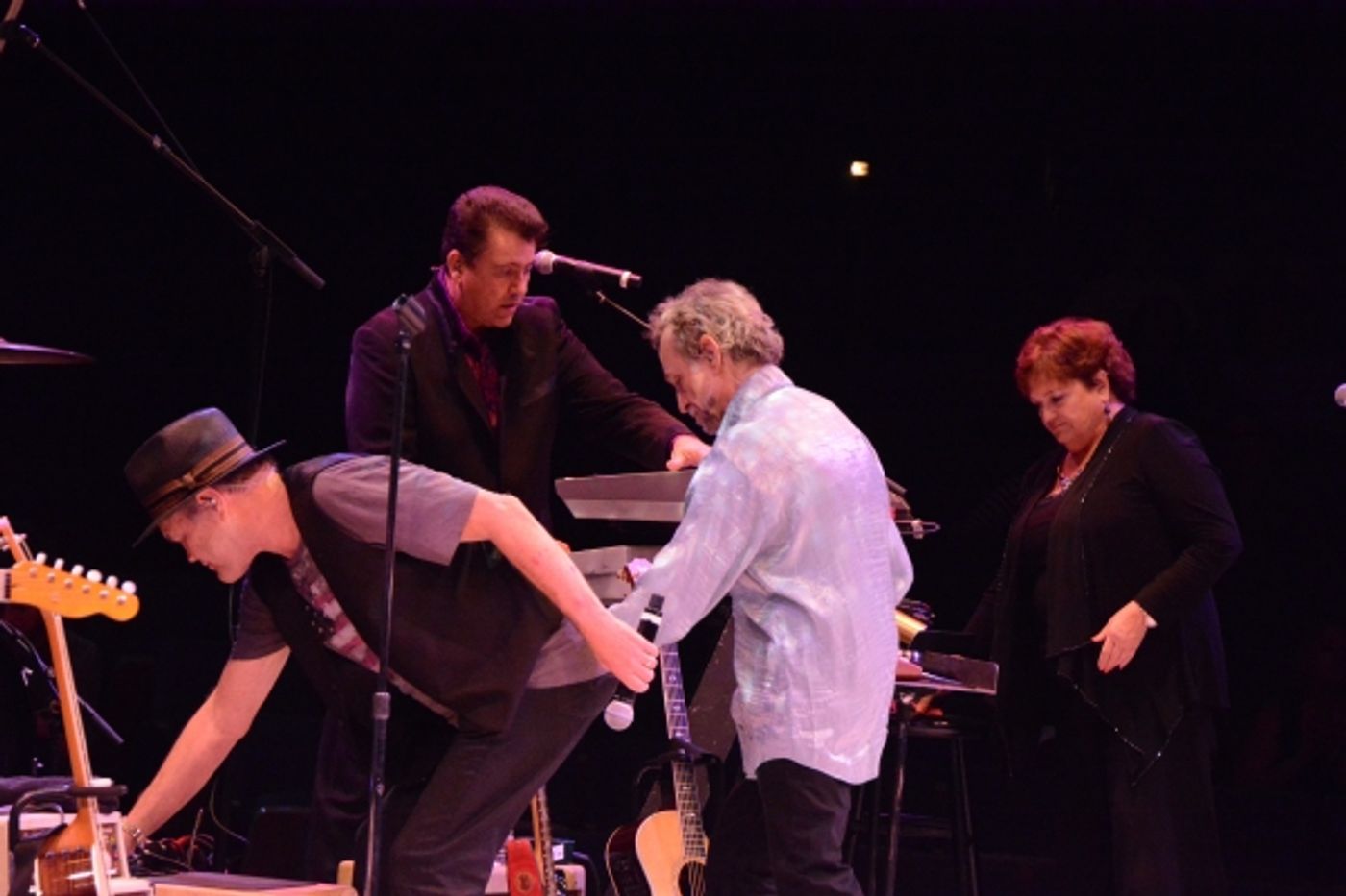 Photo Coverage: Micky Dolenz and Peter Tork of The Monkees Play NYCB Theatre at Westbury  Image