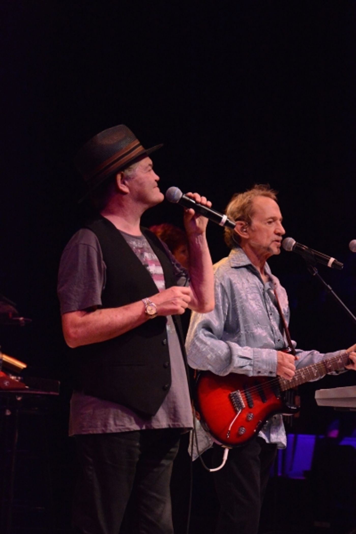 Photo Coverage: Micky Dolenz and Peter Tork of The Monkees Play NYCB Theatre at Westbury  Image