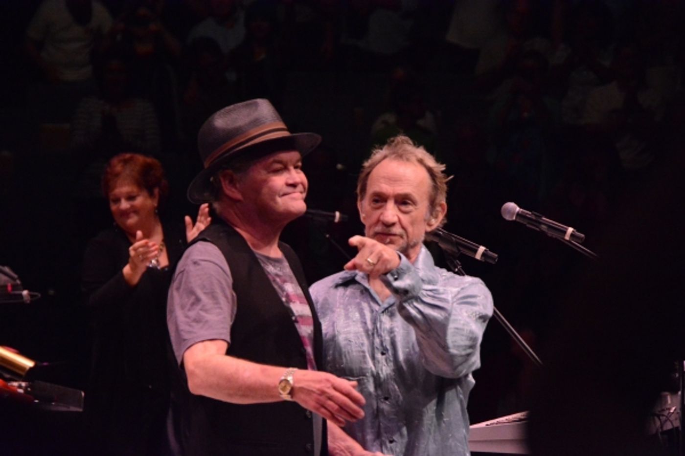 Photo Coverage: Micky Dolenz and Peter Tork of The Monkees Play NYCB Theatre at Westbury  Image