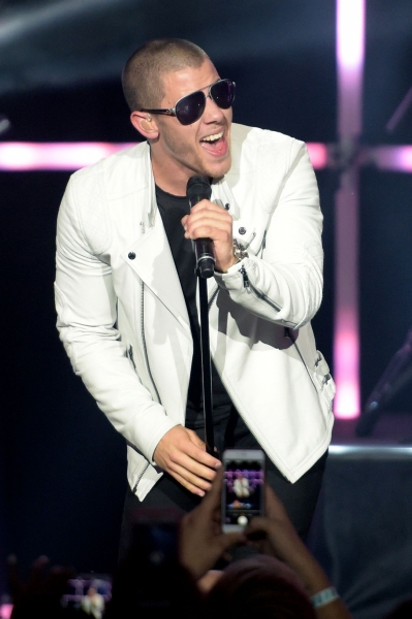 Photo Flash: Nick Jonas and Demi Lovato Take the Stage for MTV's VMA Benefit Concert  Image