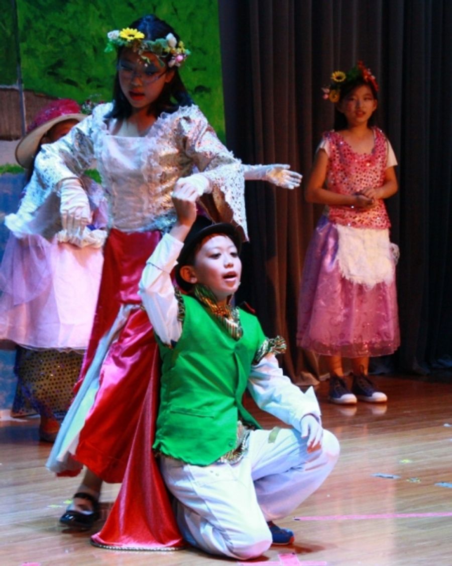 Photo Flash: ROMEO AND JULIET at Beijing Academy of Performing Arts Image