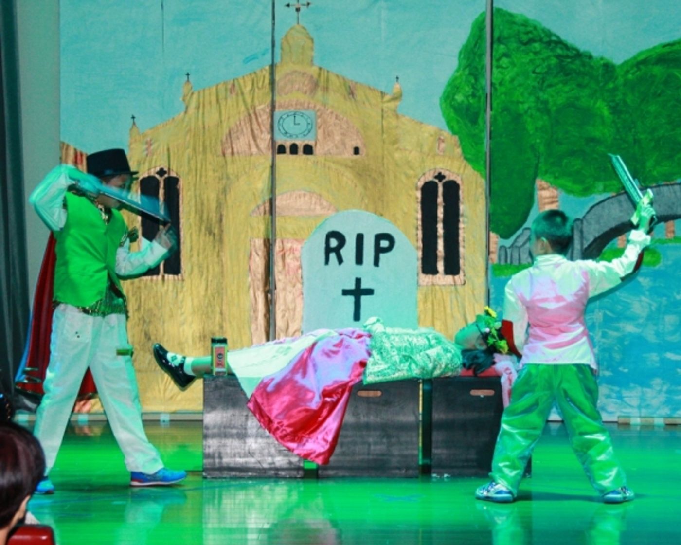Photo Flash: ROMEO AND JULIET at Beijing Academy of Performing Arts  Image