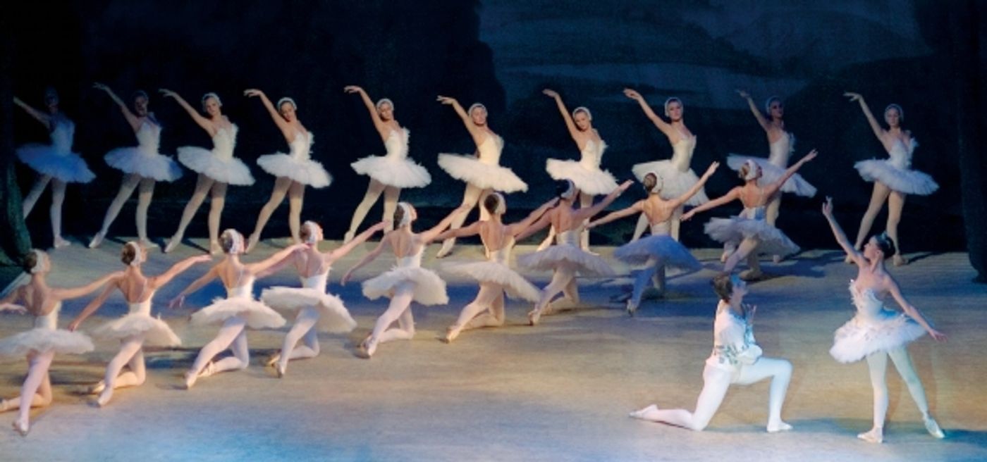Photo Flash: First Look- SWAN LAKE at the Russian Grand Ballet  Image