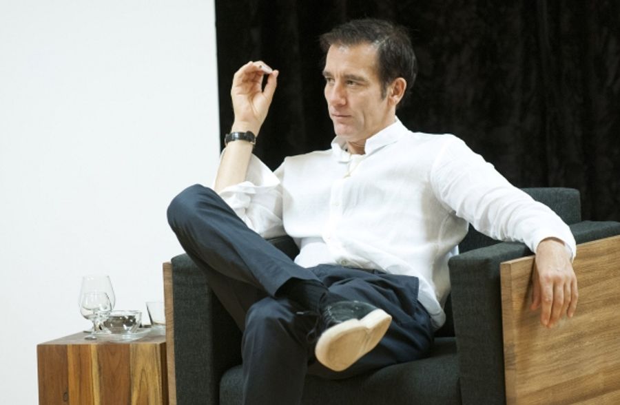 Photo Flash: Roundabout Brings OLD TIMES Back to Broadway - In Rehearsal with Clive Owen, Eve Best & Kelly Reilly Image