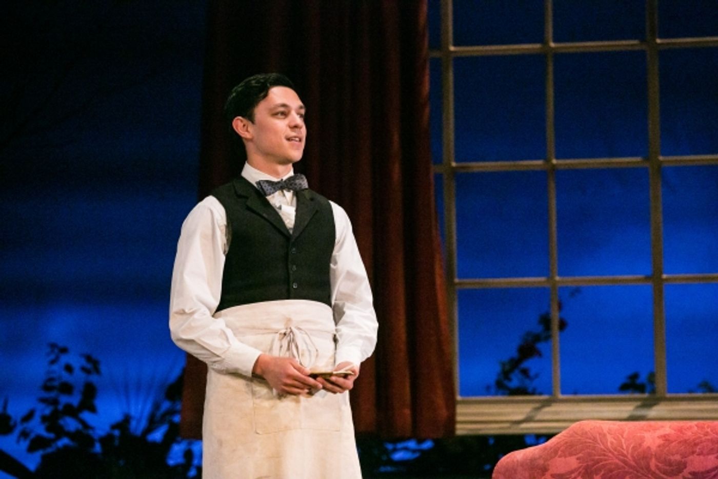 Photo Flash: First Look at Leon Ockenden, Olivia Hallinan, Philip Franks and More in UK Tour of FLARE PATH  Image