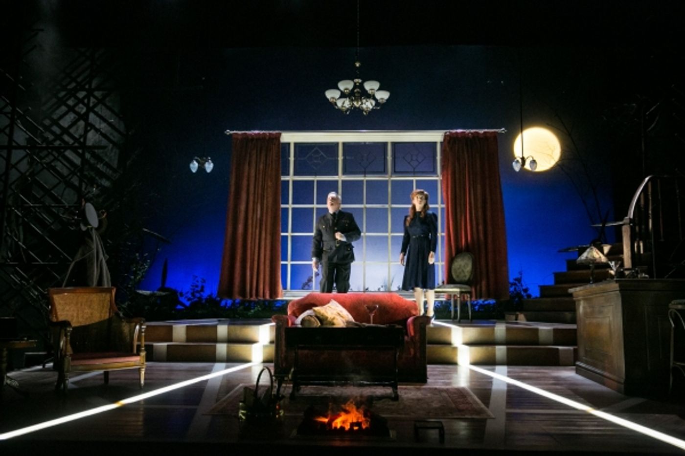 Photo Flash: First Look at Leon Ockenden, Olivia Hallinan, Philip Franks and More in UK Tour of FLARE PATH  Image