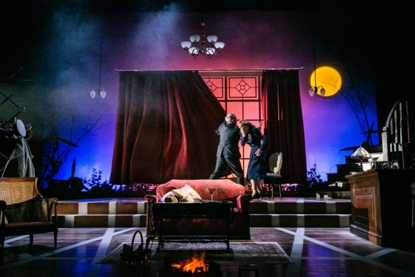 Photo Flash: First Look at Leon Ockenden, Olivia Hallinan, Philip Franks and More in UK Tour of FLARE PATH  Image