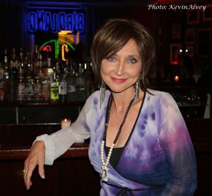 Pam Tillis Photo