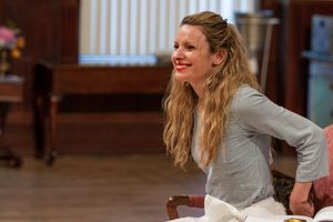 Kate Arrington @ BroadwayWorld Kate Arrington Photo