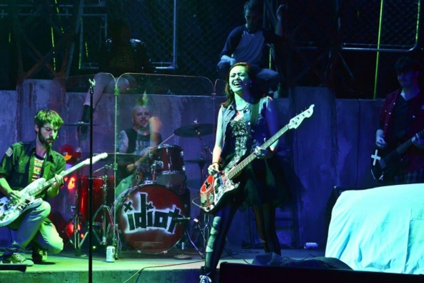 Photo Flash: First Look at The Hypocrites' AMERICAN IDIOT at The Den Theatre  Image