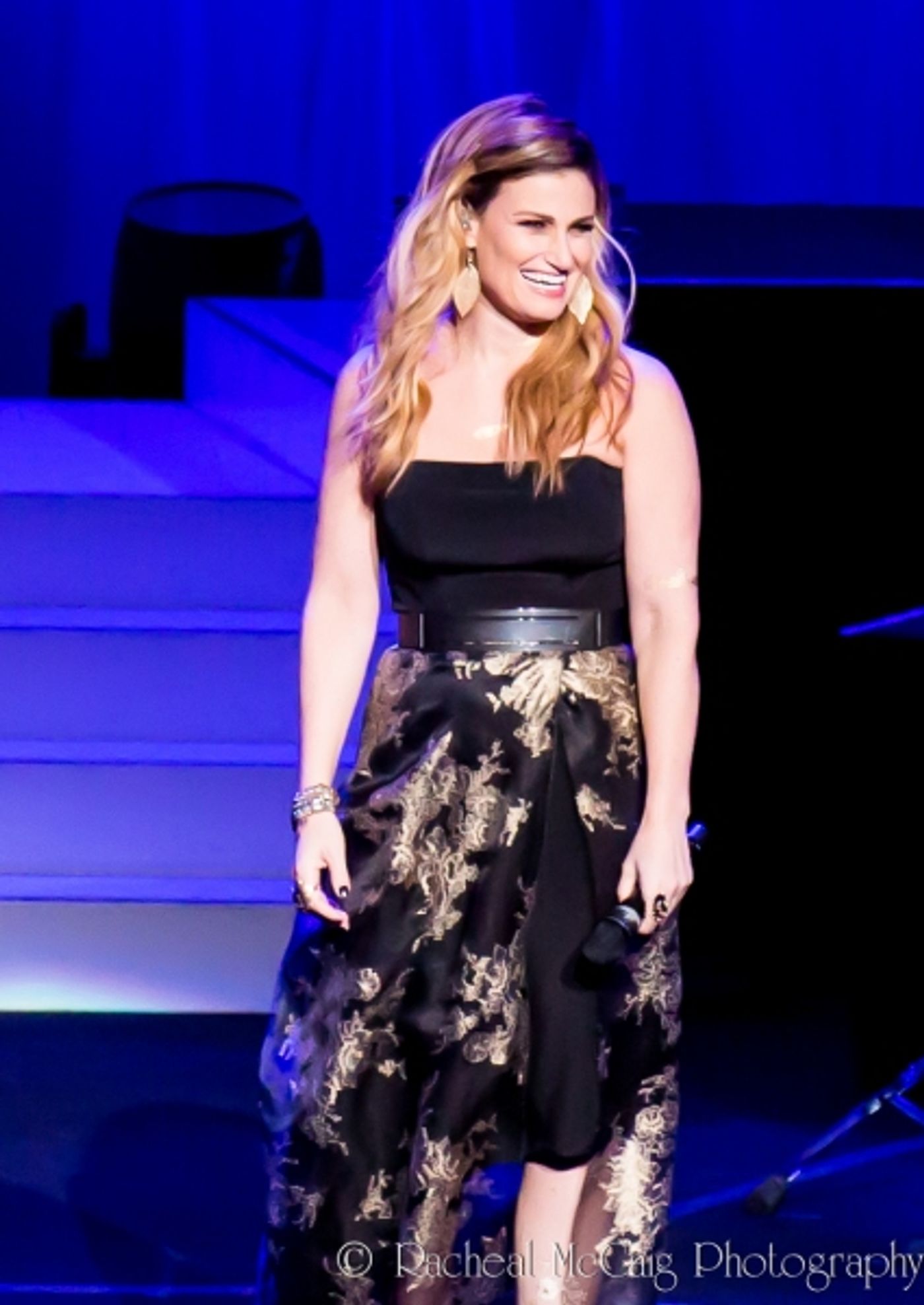 Photo Exclusive: Inside Idina Menzel's World Tour Concert in Toronto  Image