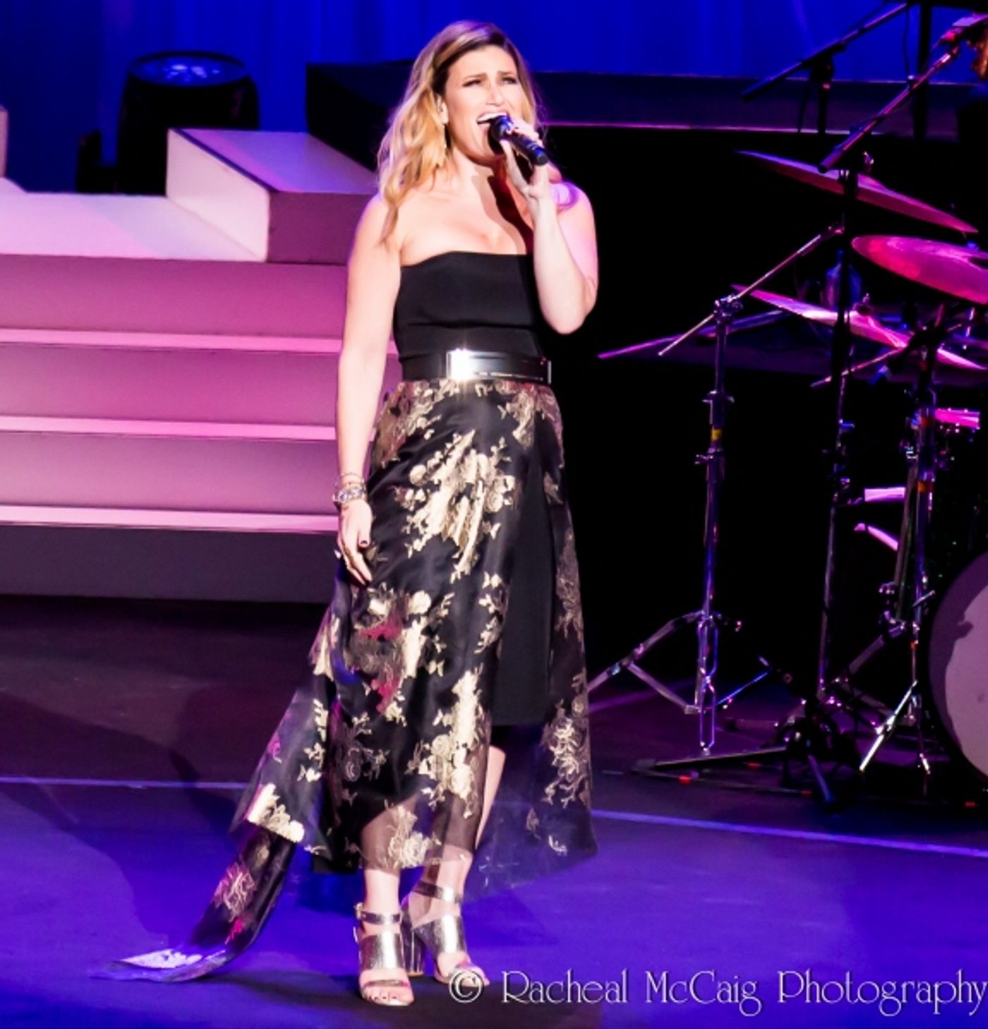 Photo Exclusive: Inside Idina Menzel's World Tour Concert in Toronto  Image