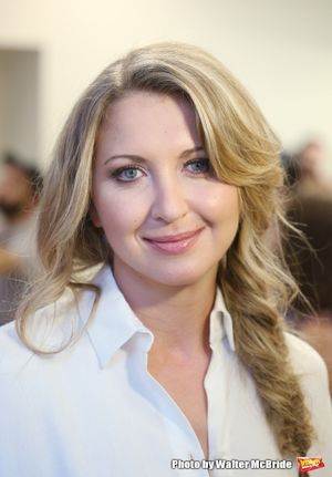 Nina Arianda Photo