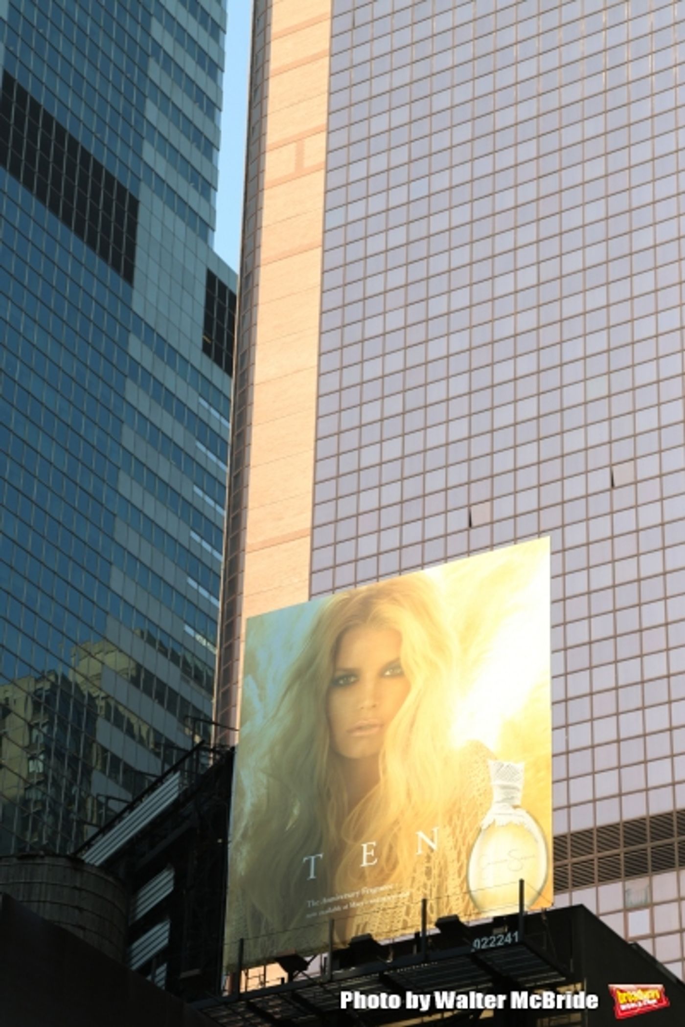 Photo Coverage: Fashion Designer Jessica Simpson Celebrates 10 Years  Image