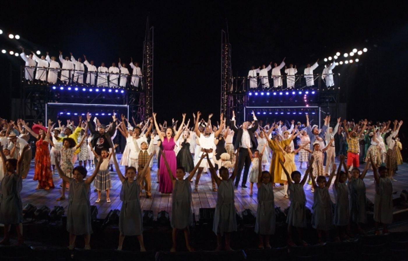 Photo Flash: Karen Olivo, Brandon Victor Dixon, and More in THE ODYSSEY at The Public Theater  Image