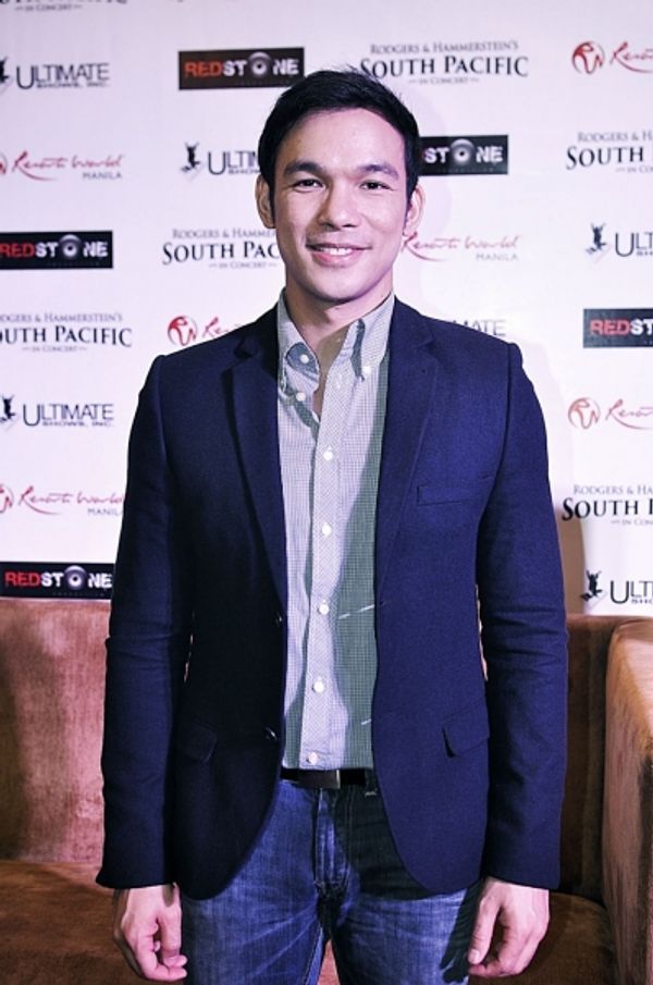 Mark Bautista Photo