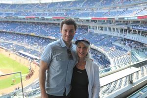 Bryce Pinkham &amp; Jamie deRoy Photo