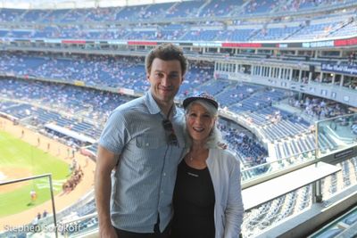 Bryce Pinkham &amp; Jamie deRoy Photo
