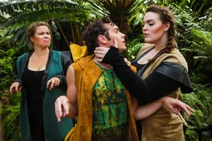 Erin Daly, Parker Guidry and Neala Barron @ BroadwayWorld Erin Daly, Parker Guidry and Neala Barron Photo