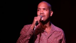 Darius de Haas Photo