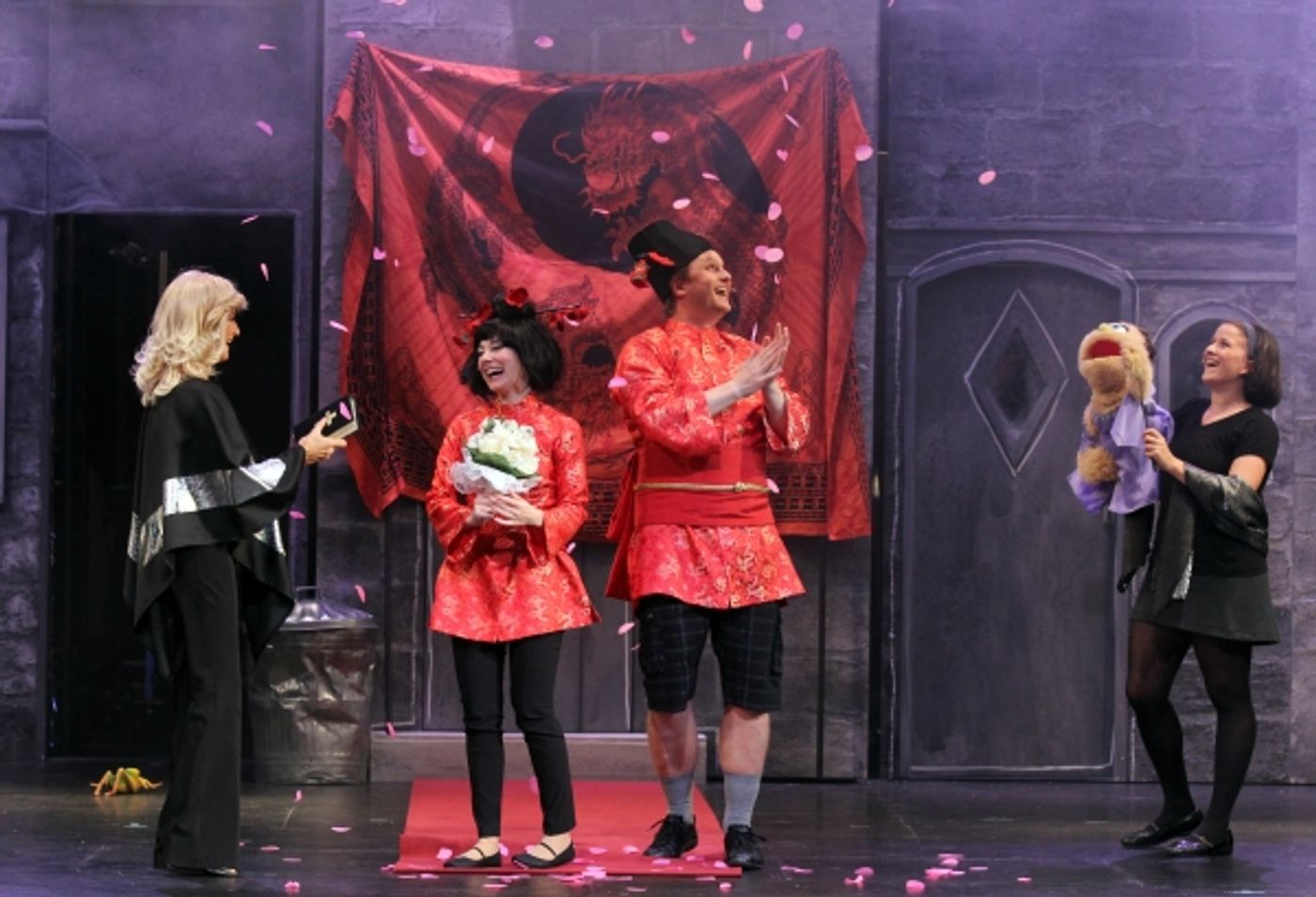 Photo Flash: Puppentheater mal ganz anders - AVENUE Q am Theater Hagen Photo Flash: Puppentheater mal ganz anders - AVENUE Q am Theater Hagen Image