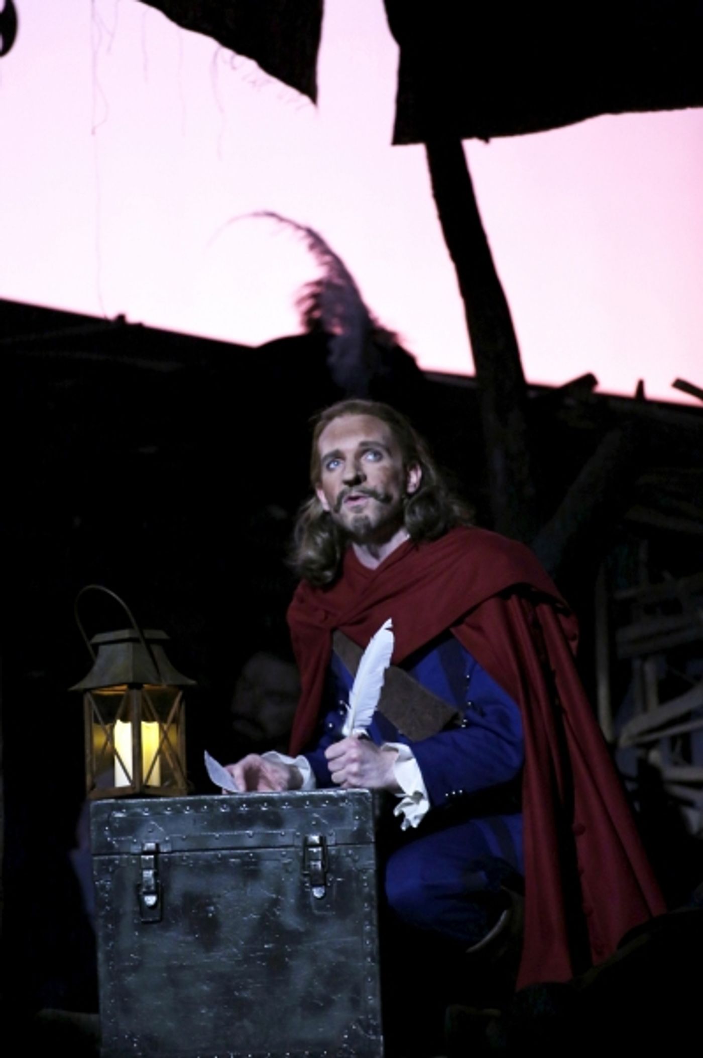 Photo Flash: Reise ins 17. Jahrhundert mit CYRANO am Theater Bielefeld  Image