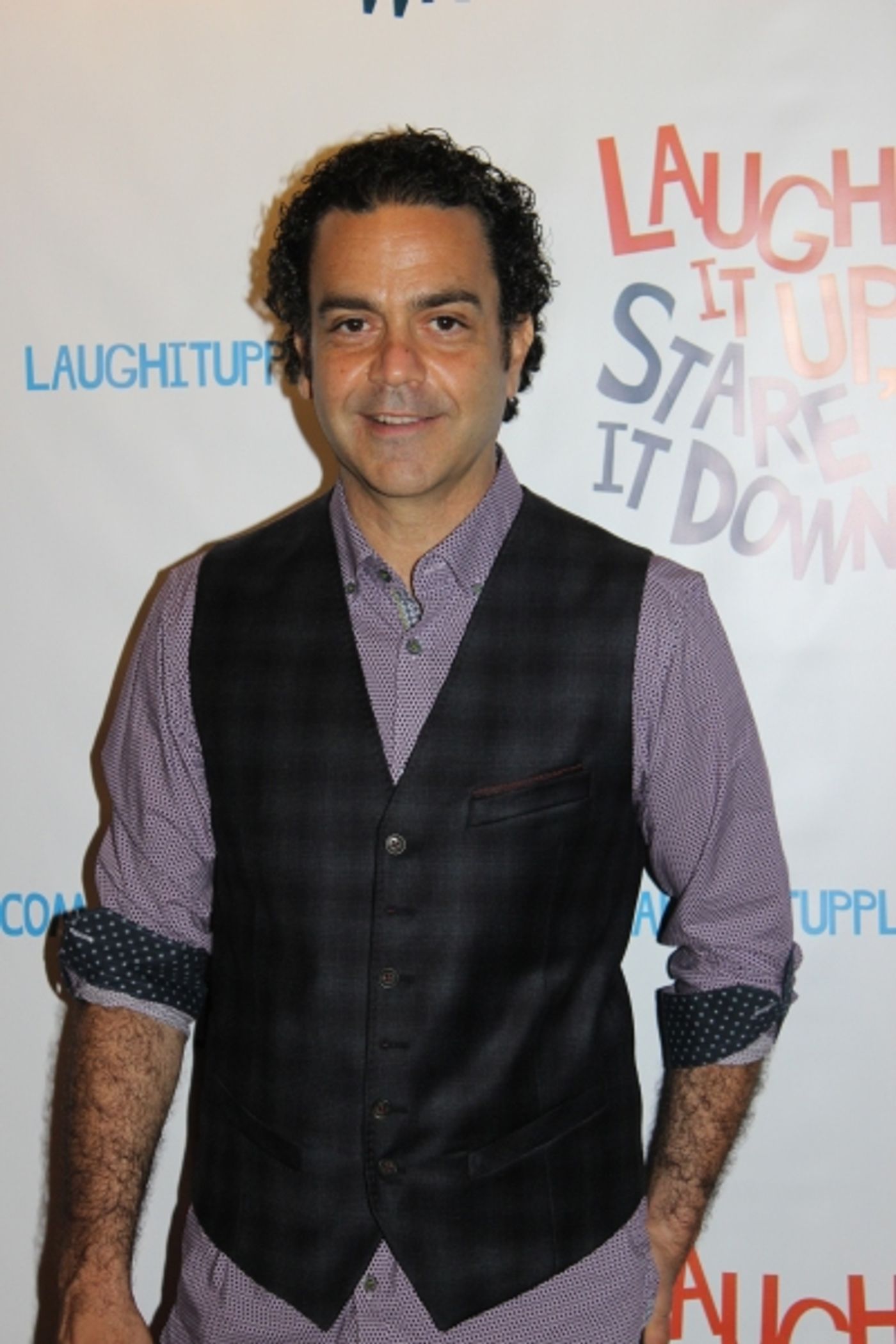 Photo Coverage: LAUGH IT UP, STARE IT DOWN Opens at Cherry Lane Theatre  Image