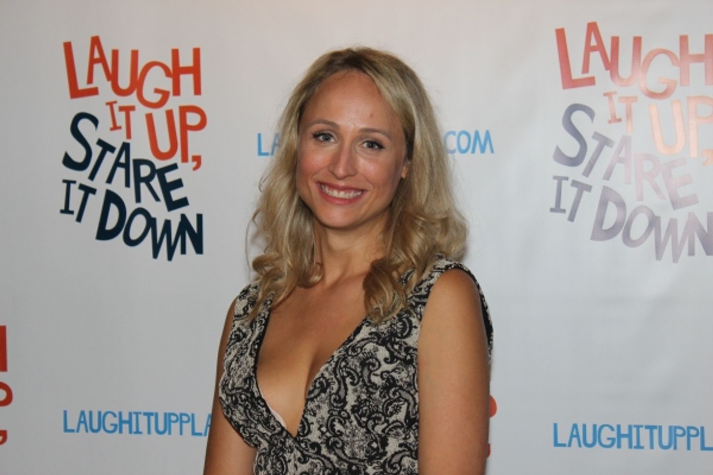 Photo Coverage: LAUGH IT UP, STARE IT DOWN Opens at Cherry Lane Theatre  Image