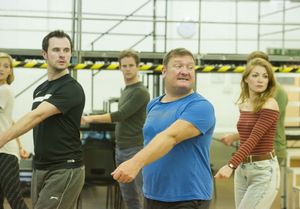 Lee Proud with Cast Members Photo