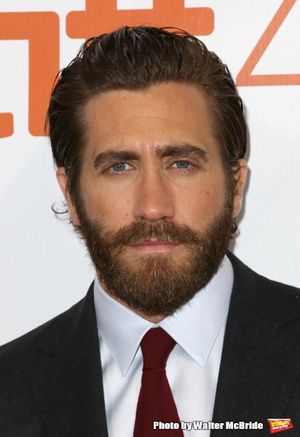 Jake Gyllenhaal @ BroadwayWorld Jake Gyllenhaal Photo