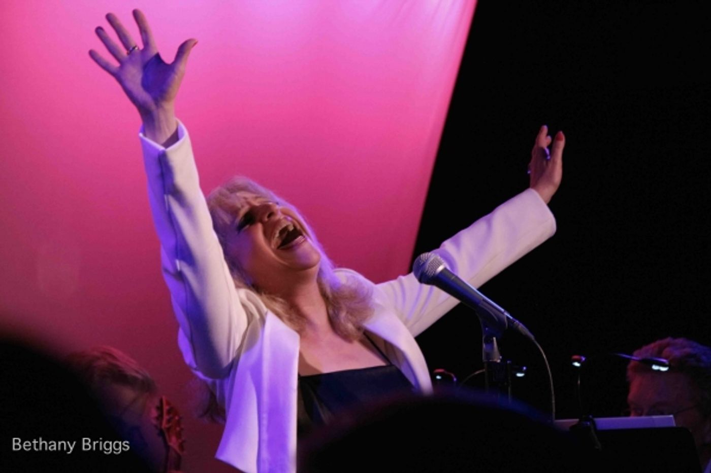 Photo Coverage: Julie Budd Remembers Mr. Sinatra at The Metropolitan Room  Image