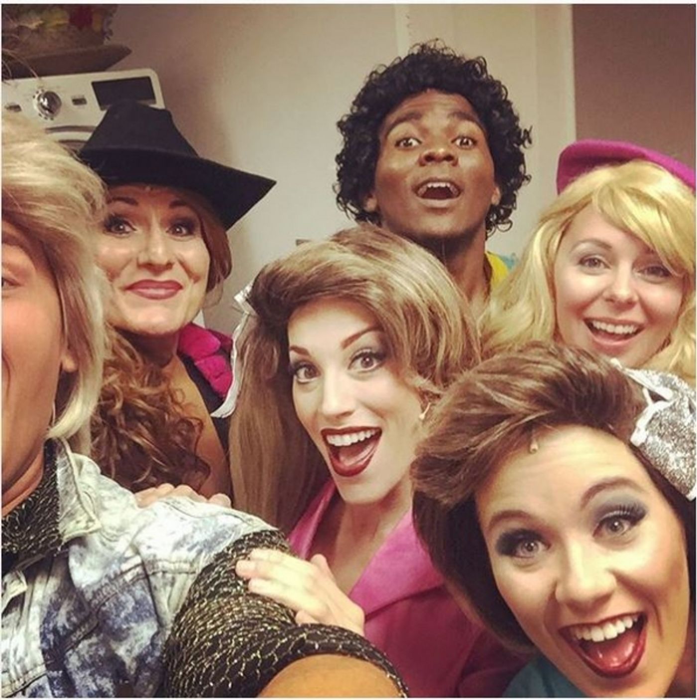 Photo Flash: Saturday Intermission Pics 9/12 Part 2- JERSEY BOYS Thanks MAMMA MIA! and More  Image