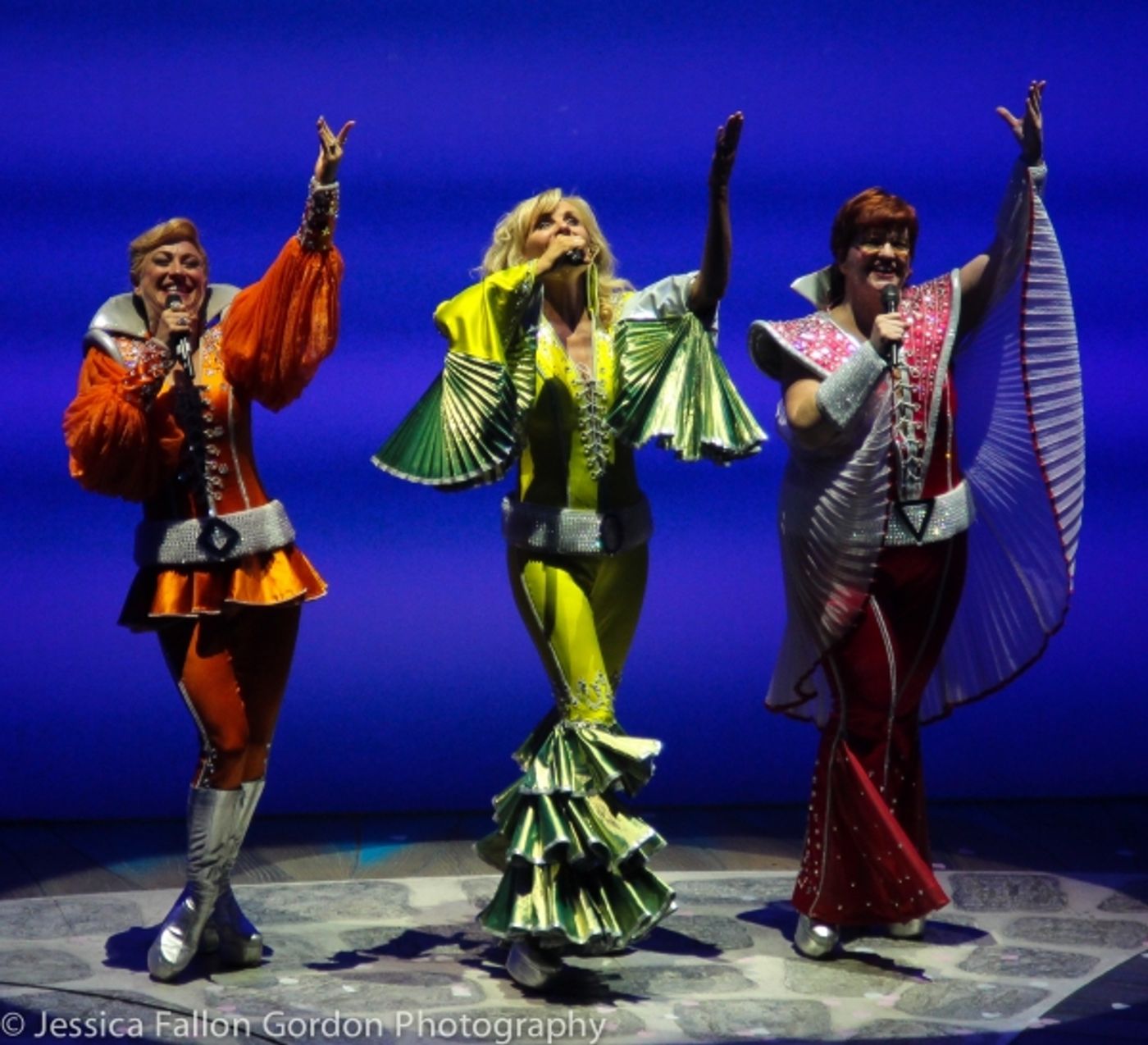 Photo Coverage: Cast of MAMMA MIA! Takes Final Bows on Broadway!  Image