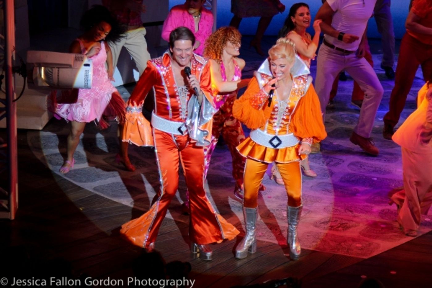 Photo Coverage: Cast of MAMMA MIA! Takes Final Bows on Broadway!  Image
