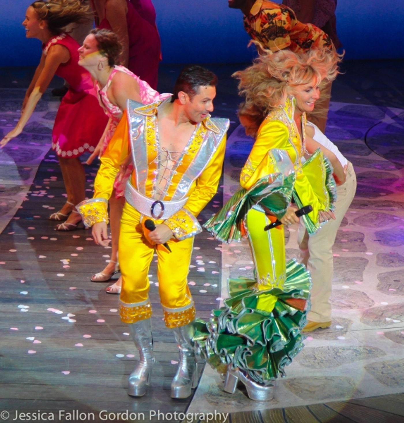 Photo Coverage: Cast of MAMMA MIA! Takes Final Bows on Broadway!  Image