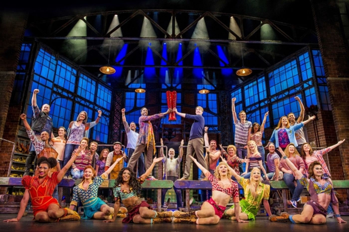Photo Flash: First Look at the West End Premiere of KINKY BOOTS - Killian Donnelly, Matt Henry and More!  Image