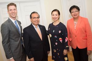 Lorenzo Thione, Mariol DeLeon Jr., Lea Salonga, Mrs. Mariol DeLeon Jr. Photo