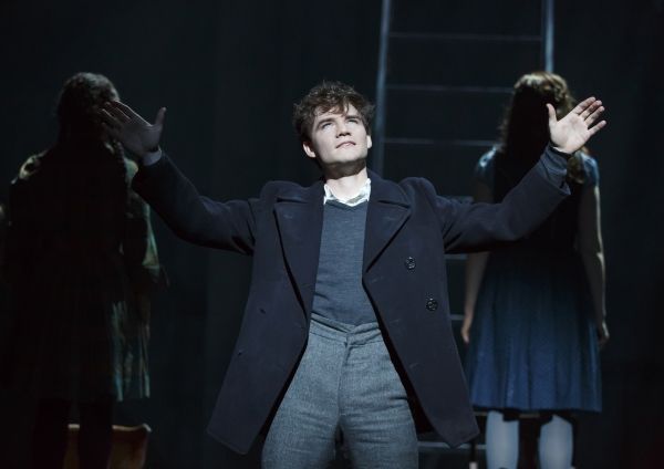 Photo Flash: First Look at Austin P. McKenzie, Marlee Matlin and More in Deaf West's SPRING AWAKENING on Broadway  Image