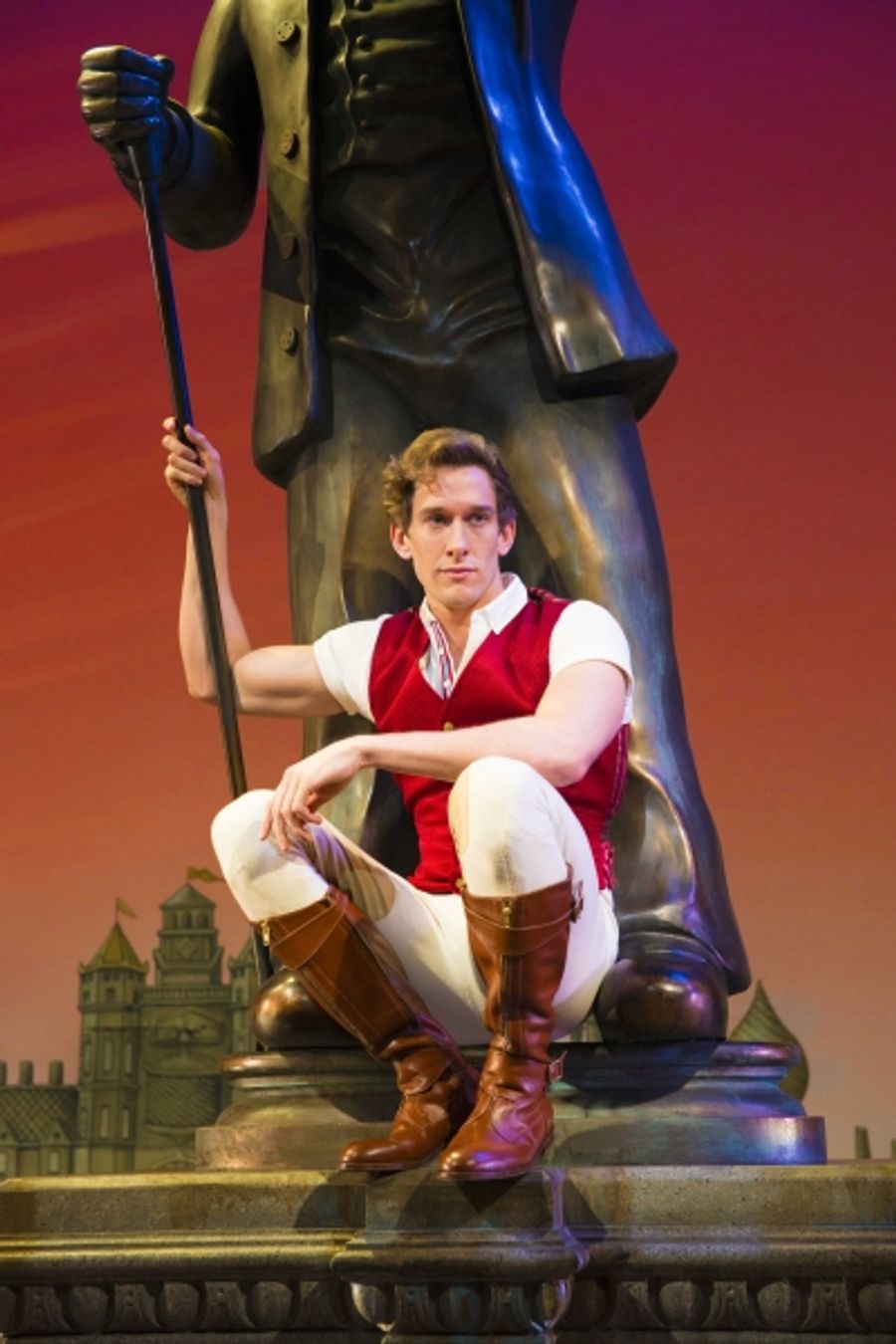 Photo Flash: First Look at Oliver Savile, Sean Kearns, Daniel Hope and More in West End's WICKED Image