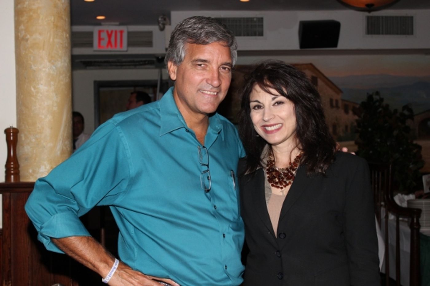 Photo Coverage: SOMETHING ROTTEN Stars Gather for Portrait Unveiling at Tony's di Napoli Image