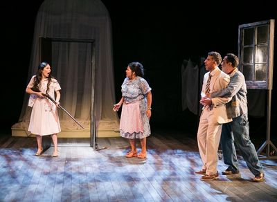 Elia SaldaÃ±a as Victoria del Rio, Rayanne Gonzales as Hortensia del Rio, Oscar Cev Photo