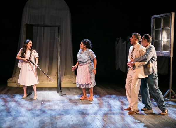 Elia SaldaÃ±a as Victoria del Rio, Rayanne Gonzales as Hortensia del Rio, Oscar Cev Photo