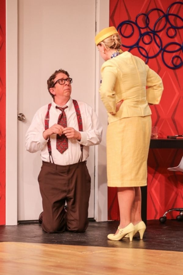 Robert (Robert Alan Barnett), Gretchen (Jana Gueck) Photo